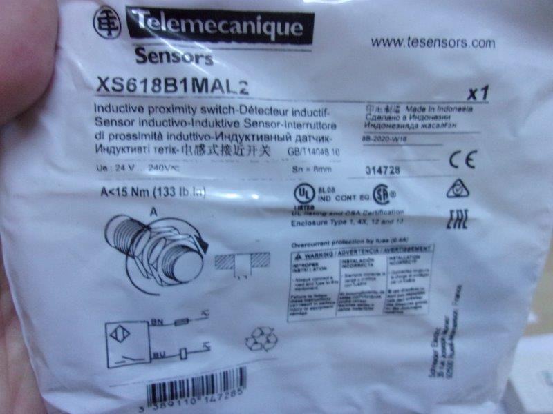 telemacanique-XS618 B1MAL2 - 1